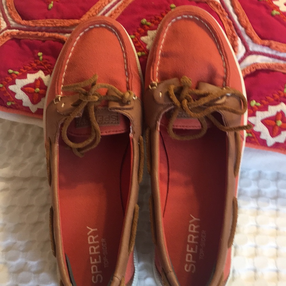 SPERRY TOP-SIDERS